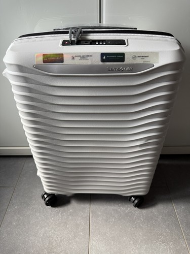 Samsonite upscape spinner - upscape,