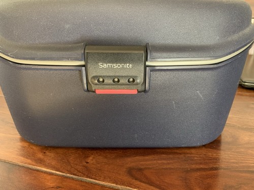 Samsonite beauty case - samsonite, beauty-case