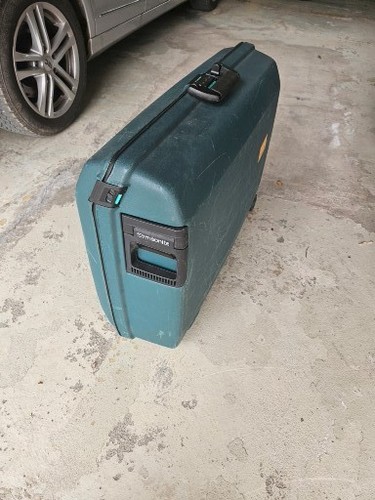 Reißeschalenkoffer